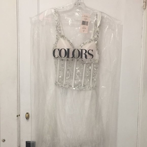 NWT Colors Dress White with Sequins Size 0 - Picture 2 of 7
